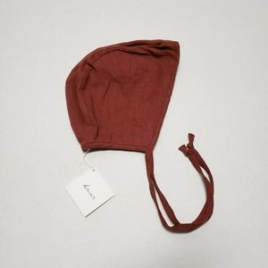 Trillium Briar Handmade Bonnet 2-4 Y, NWT